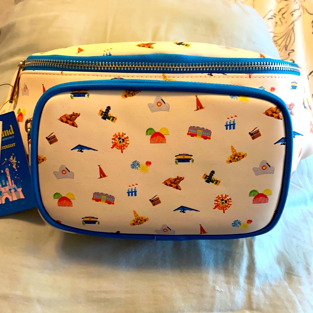 Disneyland Loungefly Fanny pack